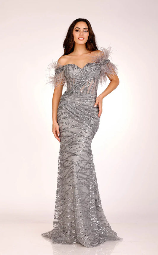 Elegant women's long dress