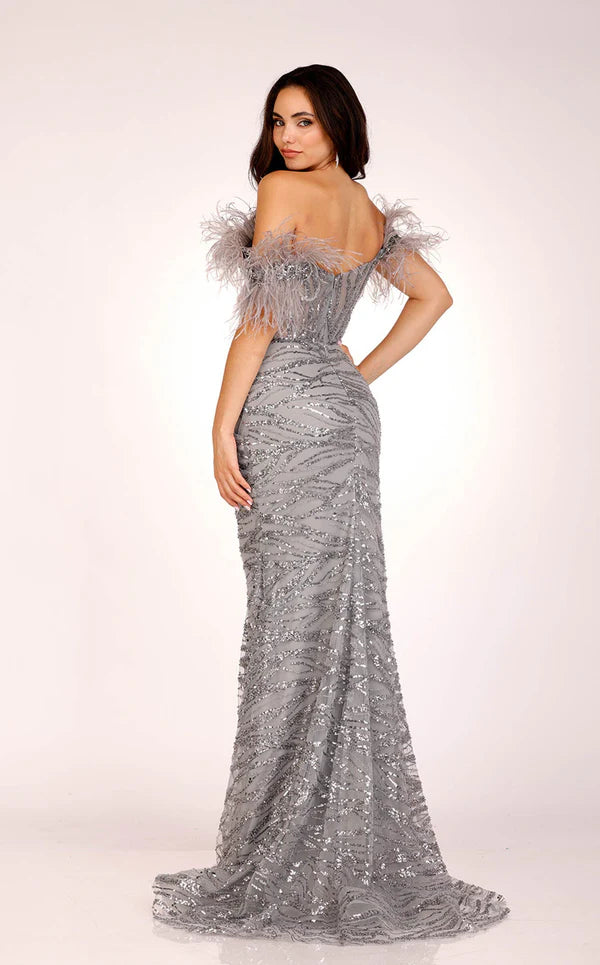 Elegant women's long dress