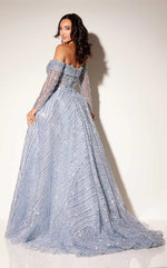 Elegant women's long dress