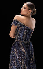 Elegant women's long dress