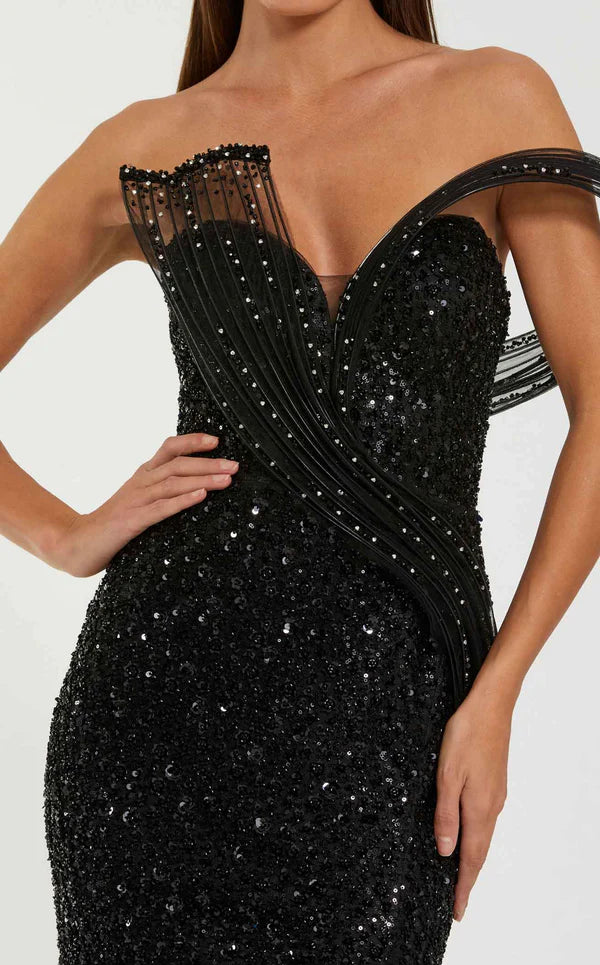 Elegant women's long dress