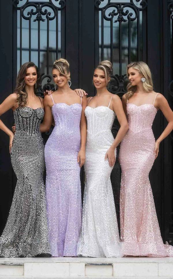 Elegant women's long dress