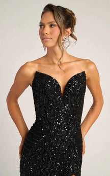 Elegant women's long dress