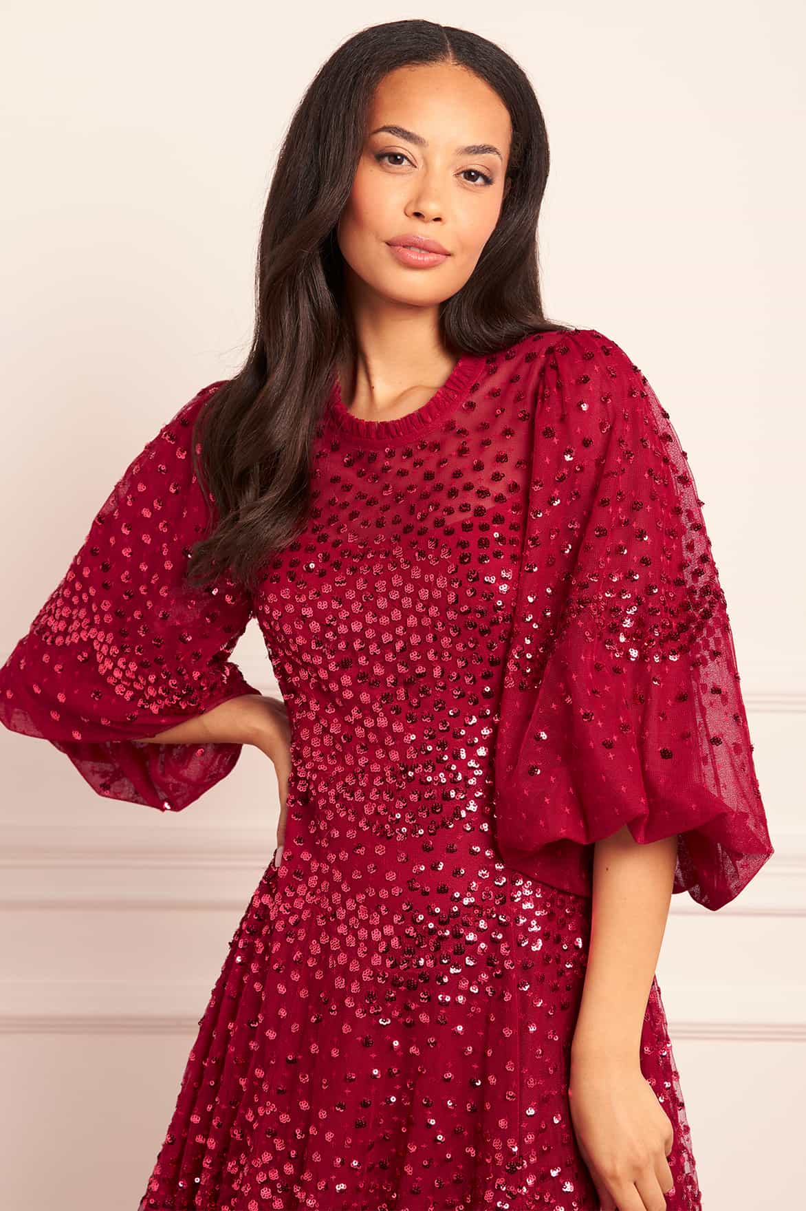 Scallop Sequin Round Neck Ankle Gown