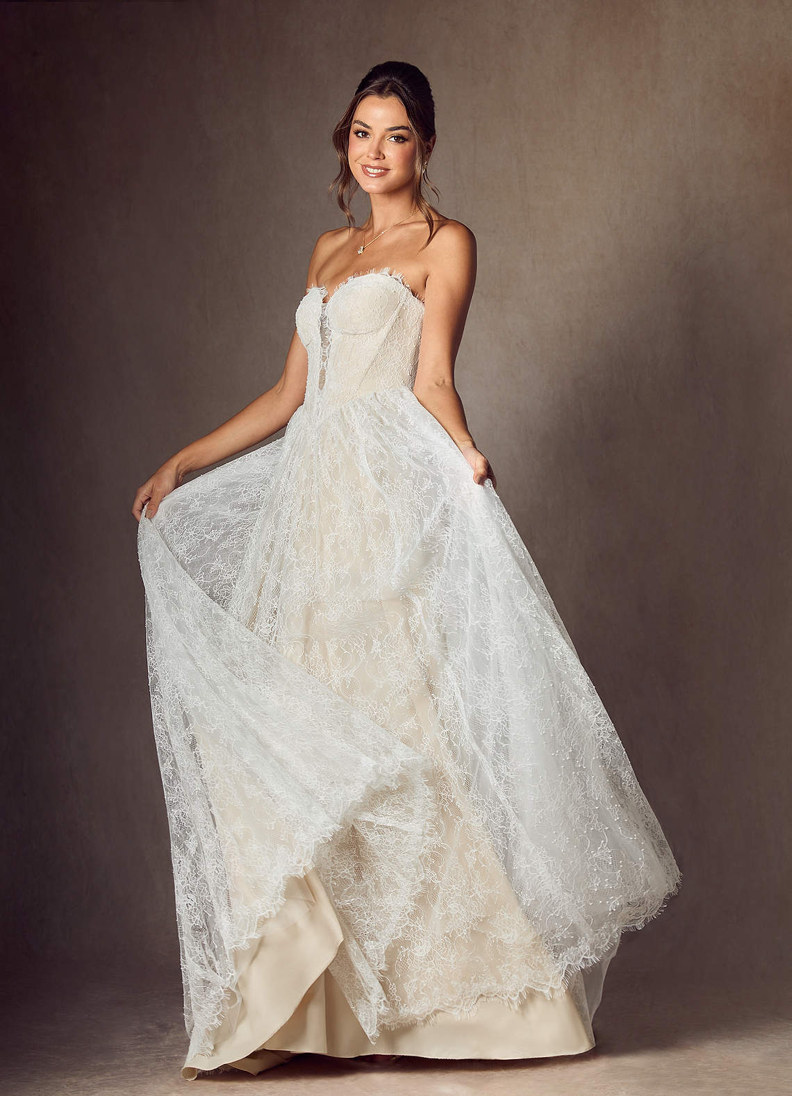 diamondwhitechampagne