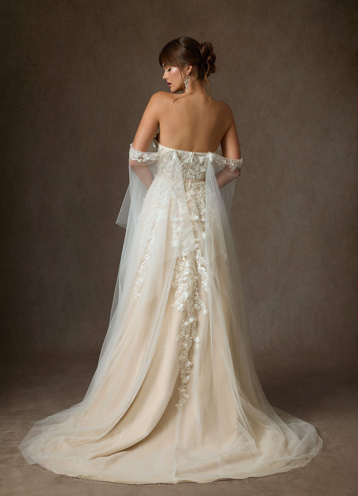 diamondwhitechampagne