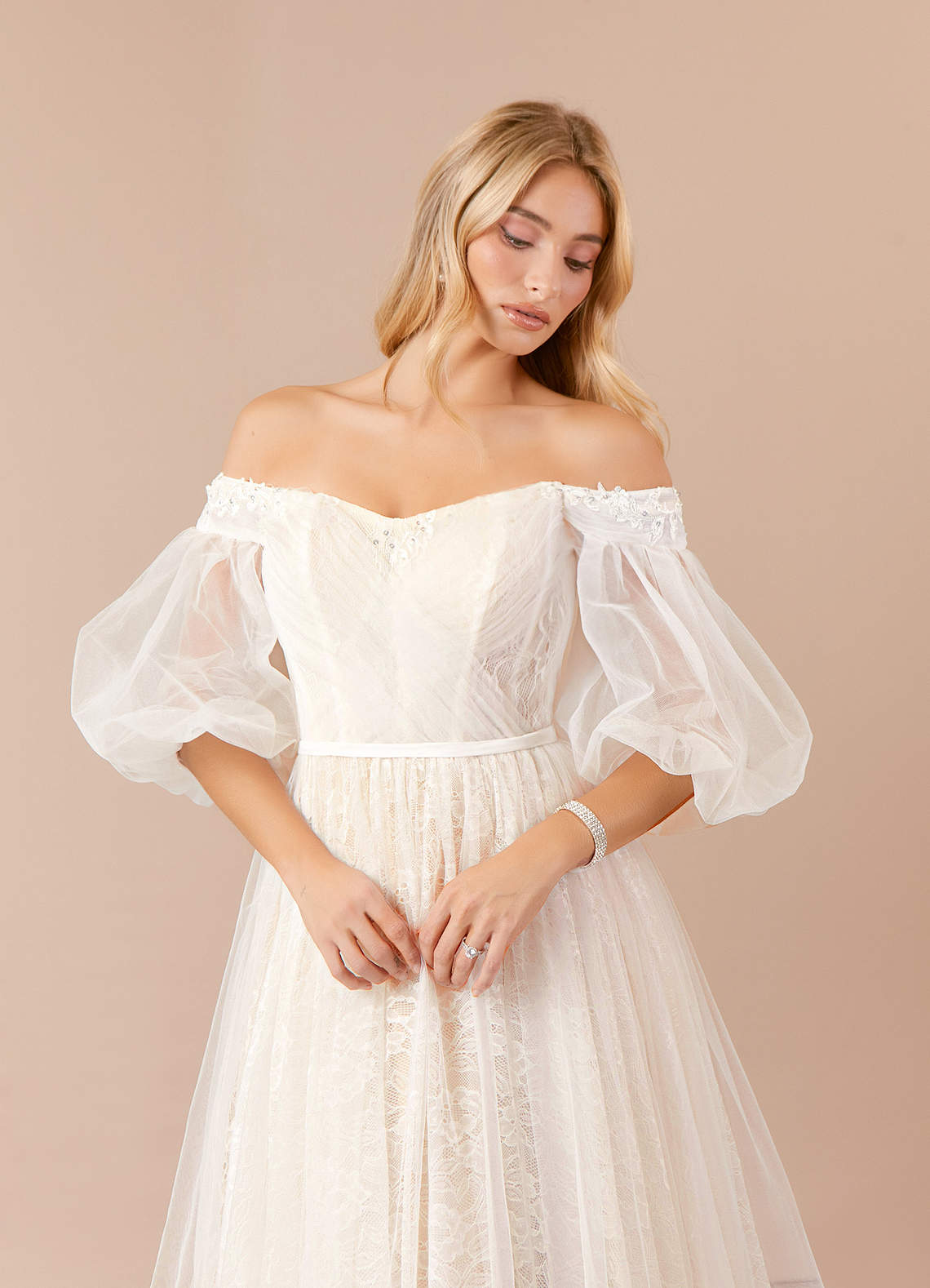 diamondwhitechampagne