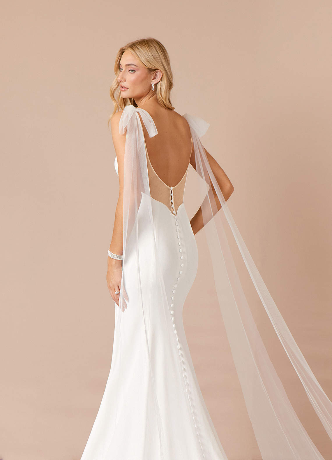 diamondwhitechampagne