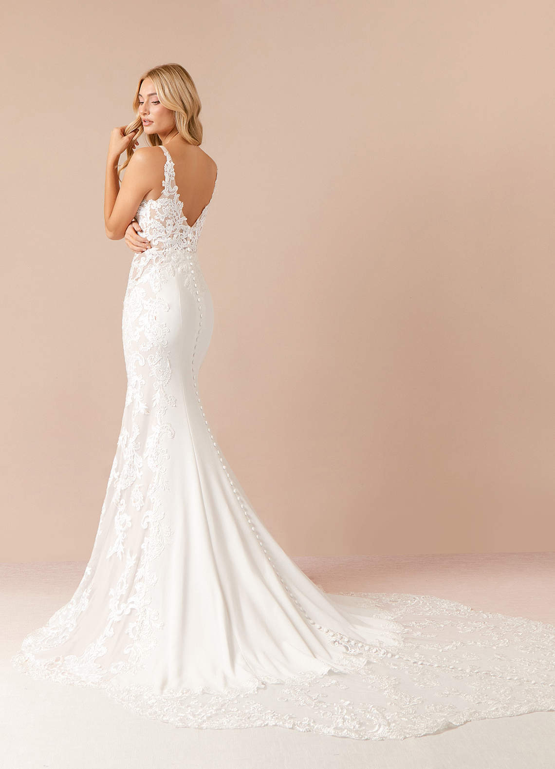 diamondwhitechampagne