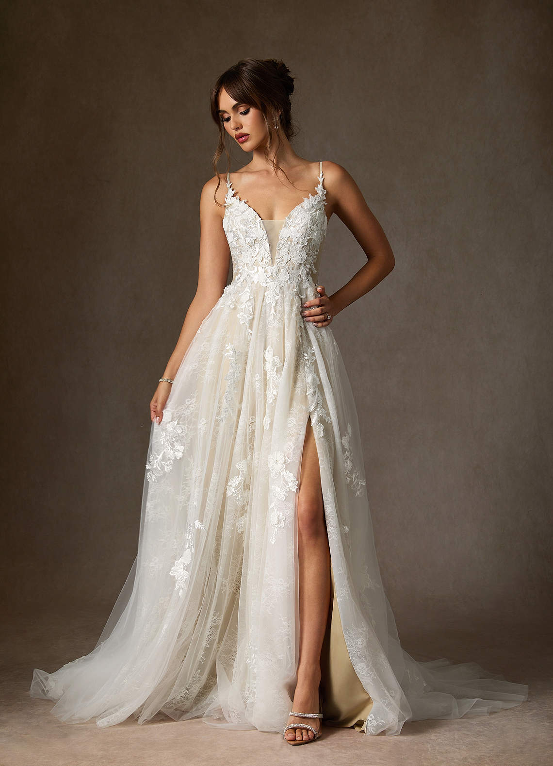 diamondwhitechampagne