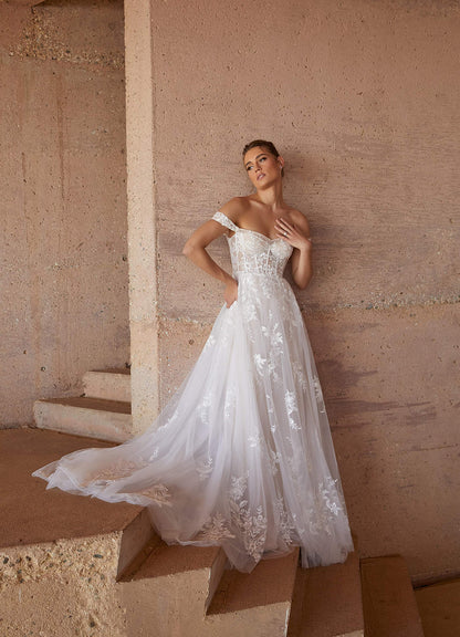 diamondwhitechampagne