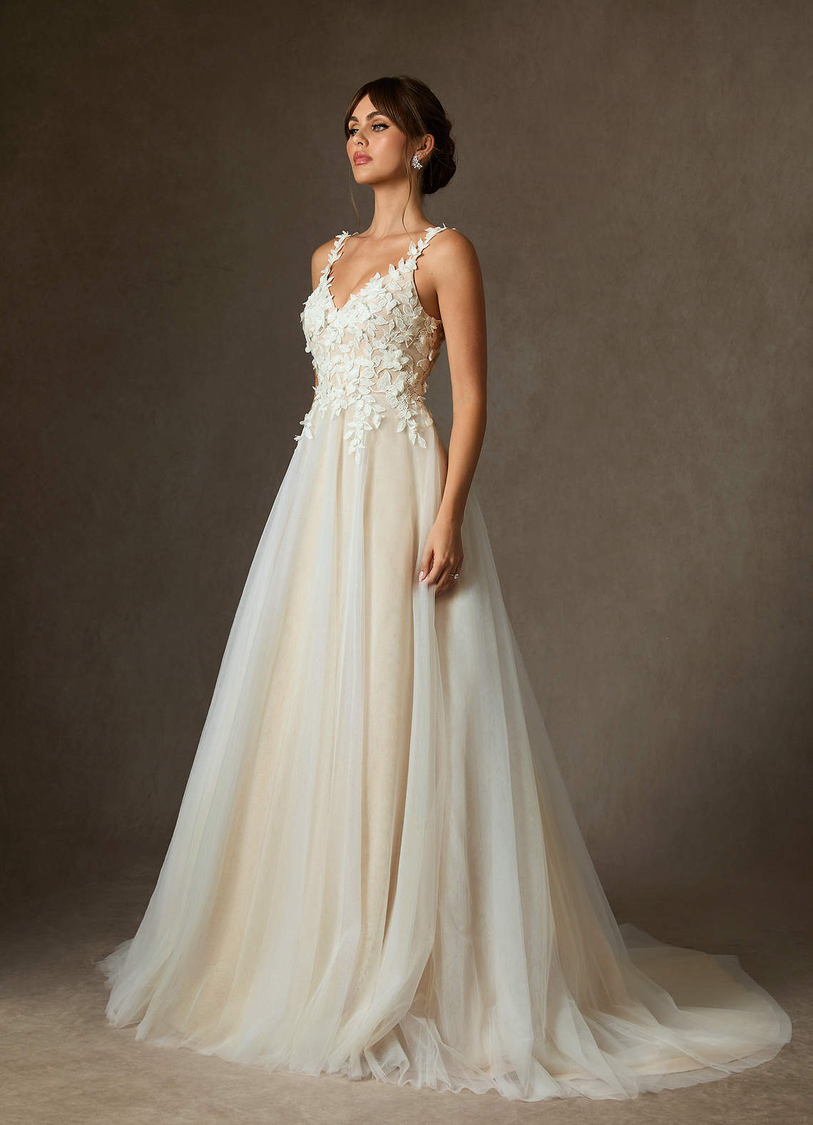 diamondwhitechampagne