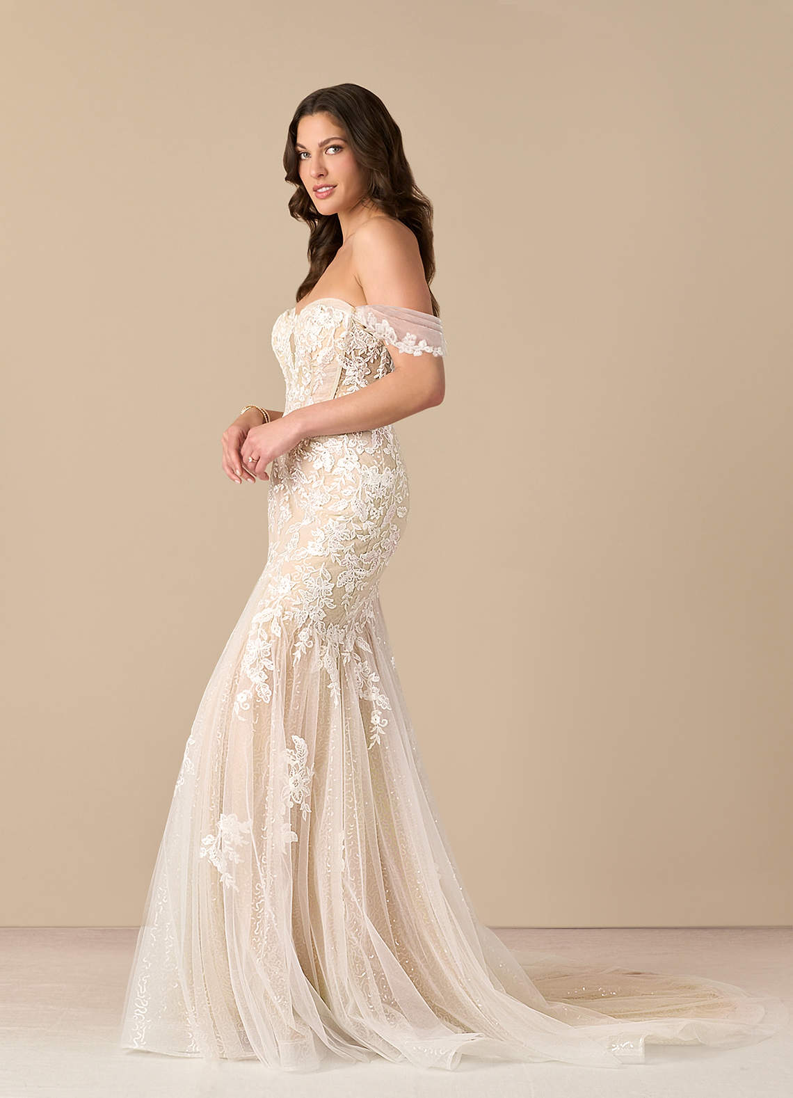 diamondwhitechampagne