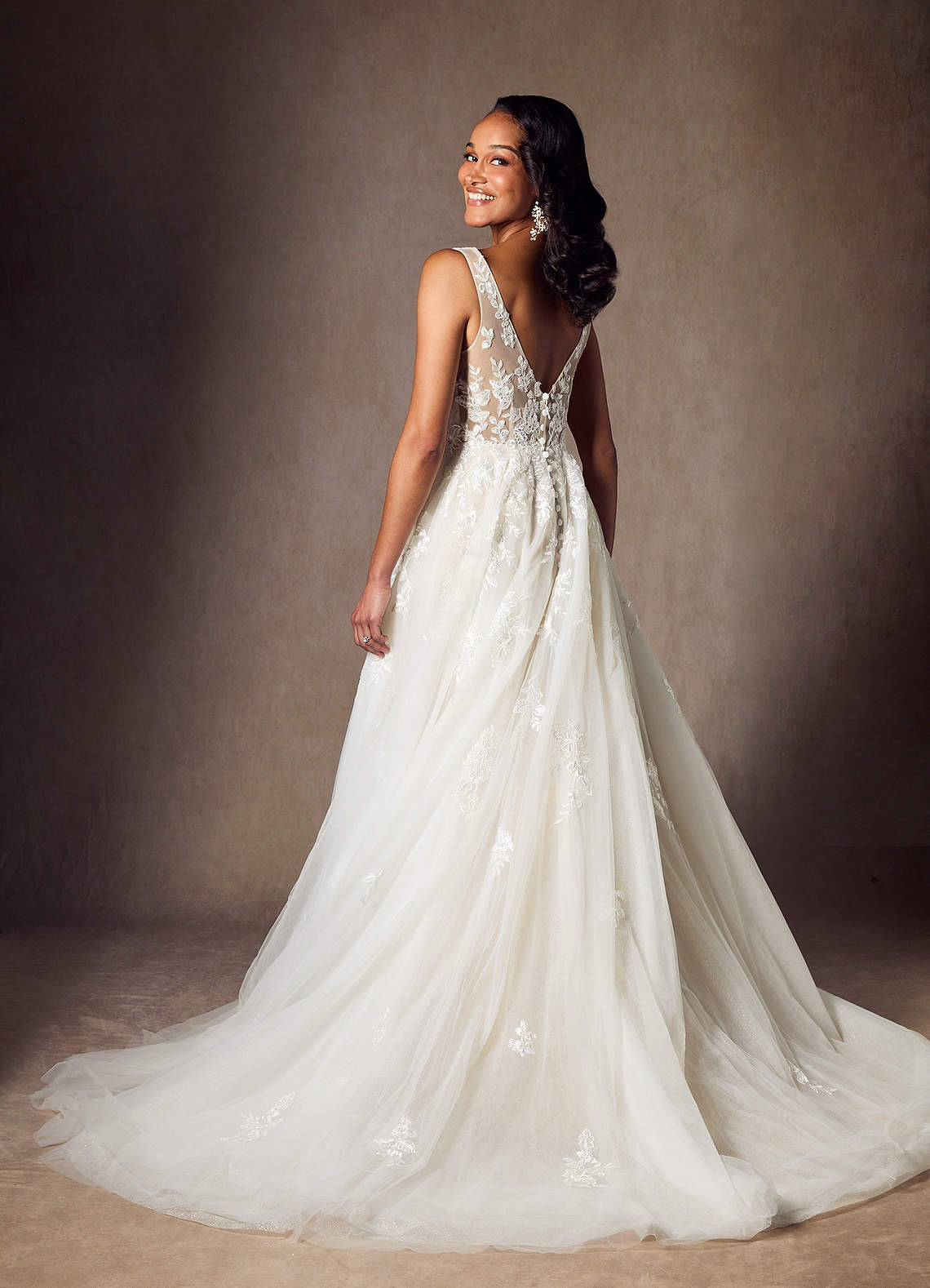 diamondwhitechampagne