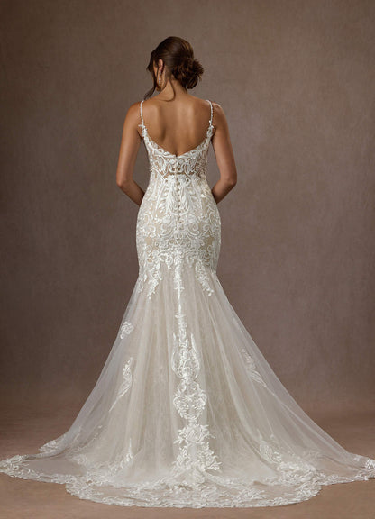 diamondwhitechampagne