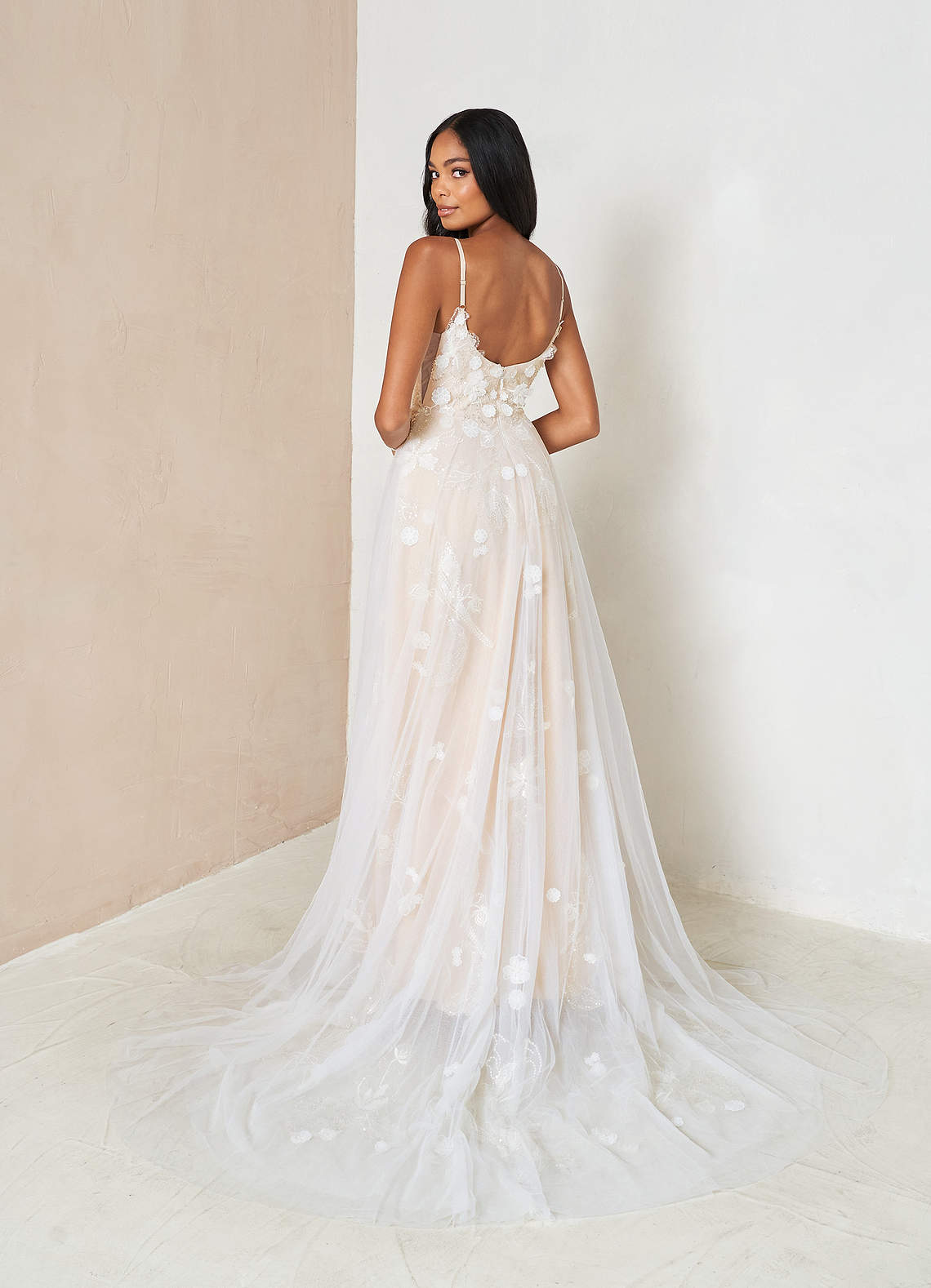 diamondwhitechampagne