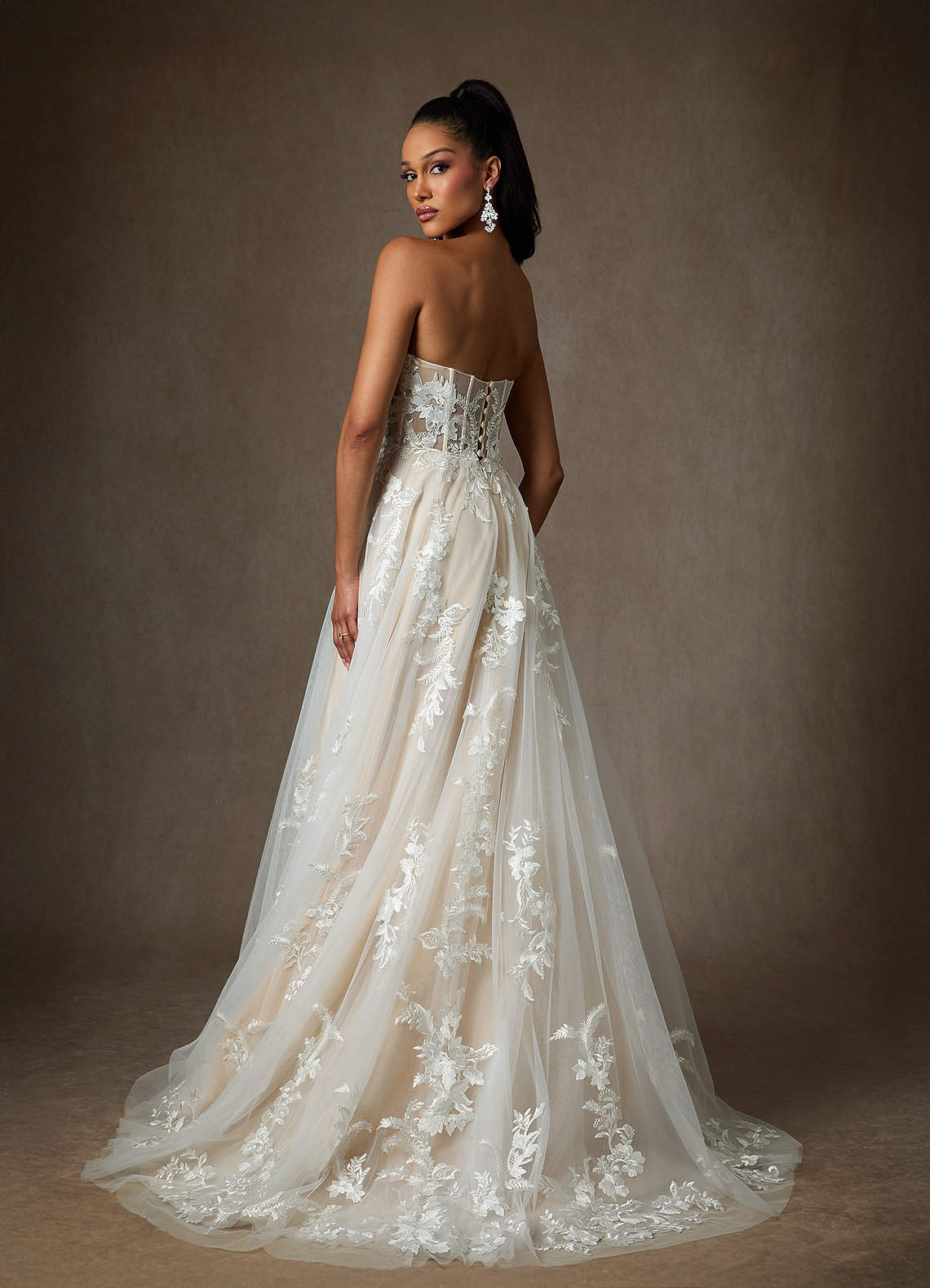 diamondwhitechampagne