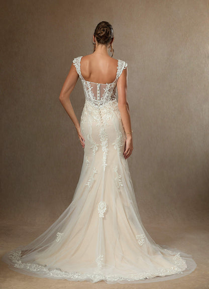 diamondwhitechampagne