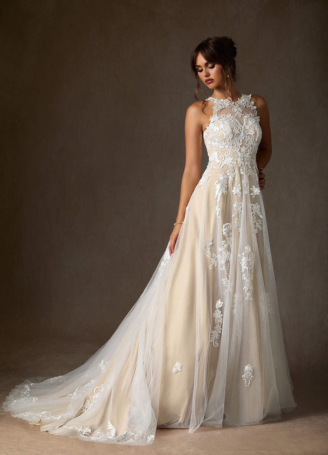 diamondwhitechampagne