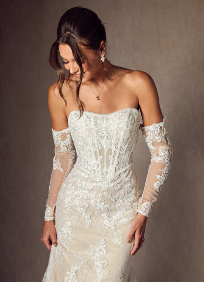 diamondwhitechampagne