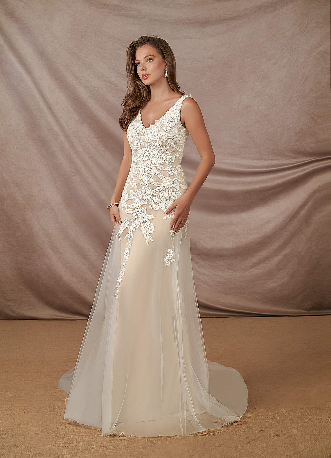 diamondwhitechampagne