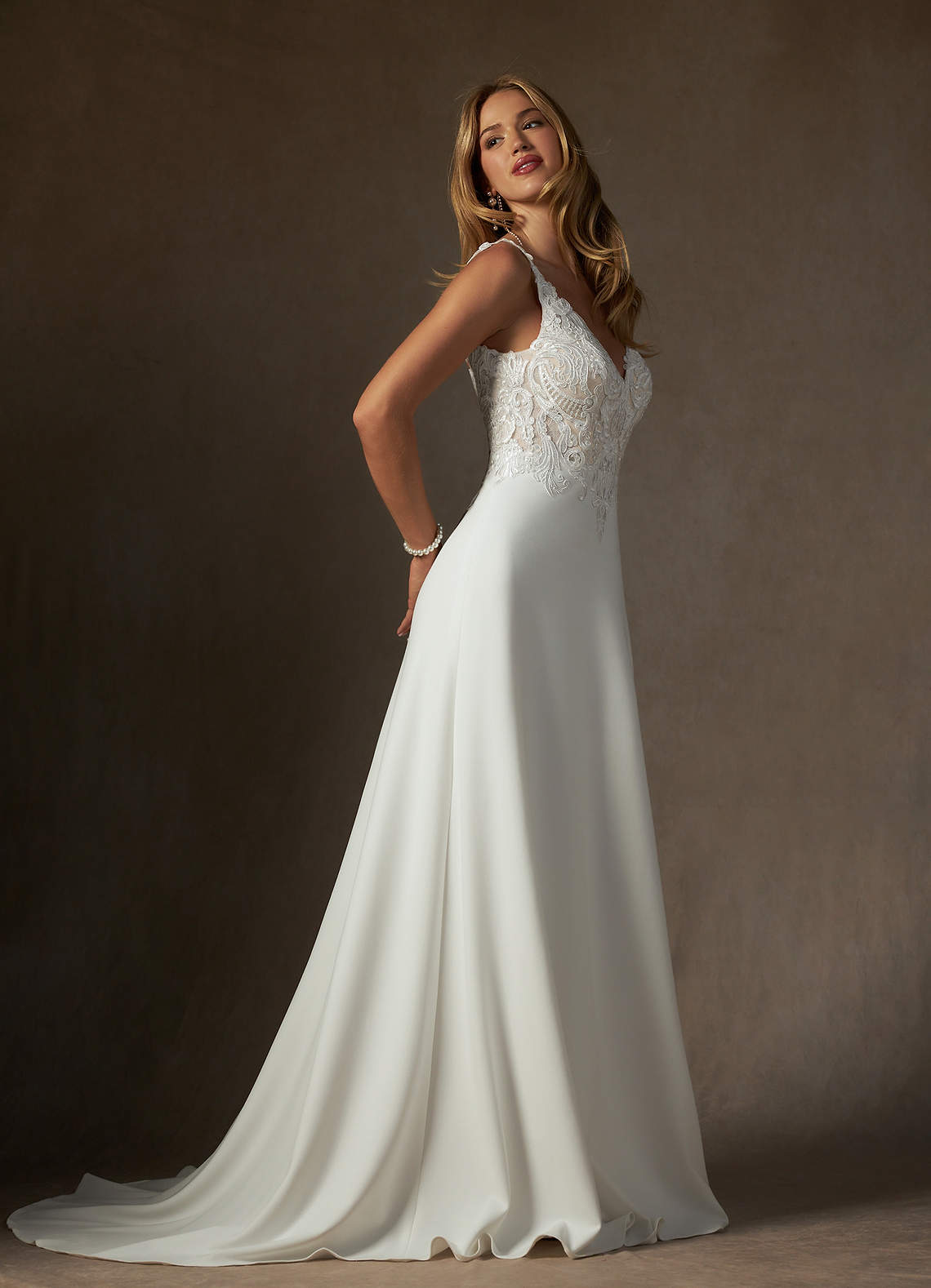 diamondwhitechampagne