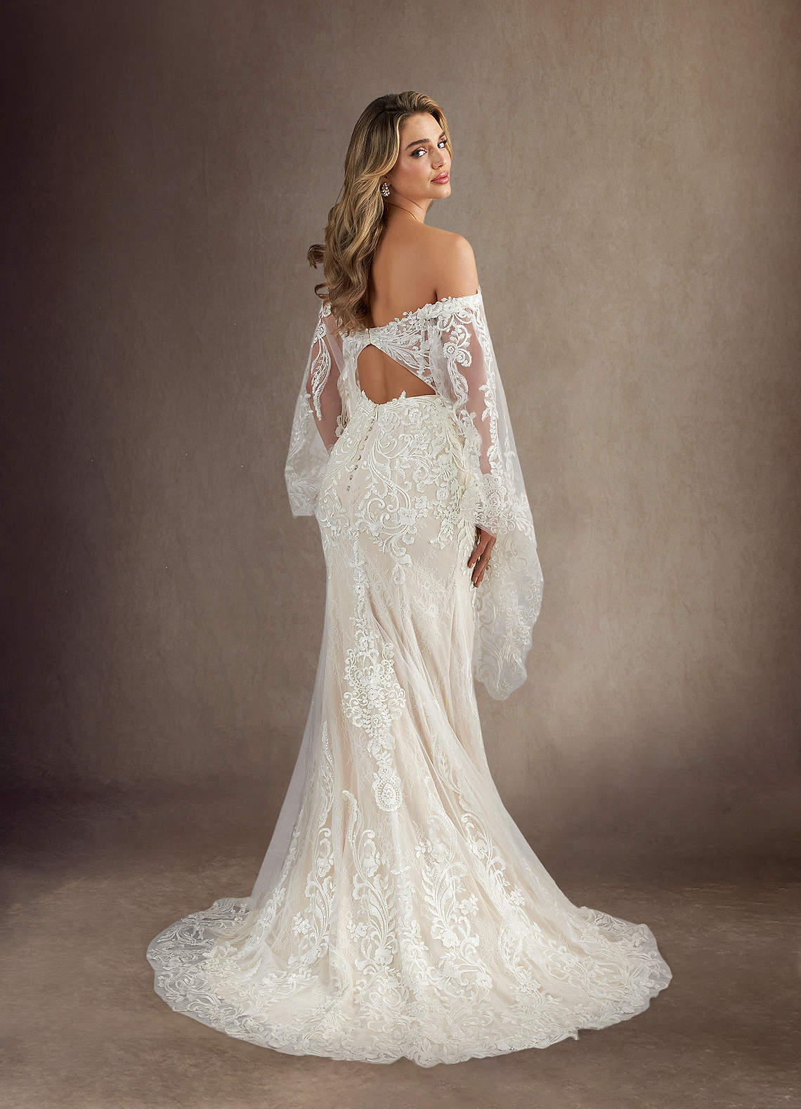 diamondwhitechampagne