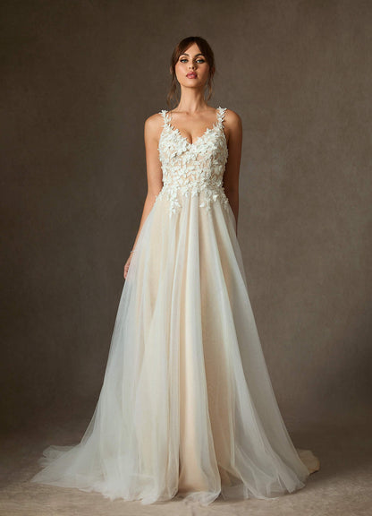 diamondwhitechampagne