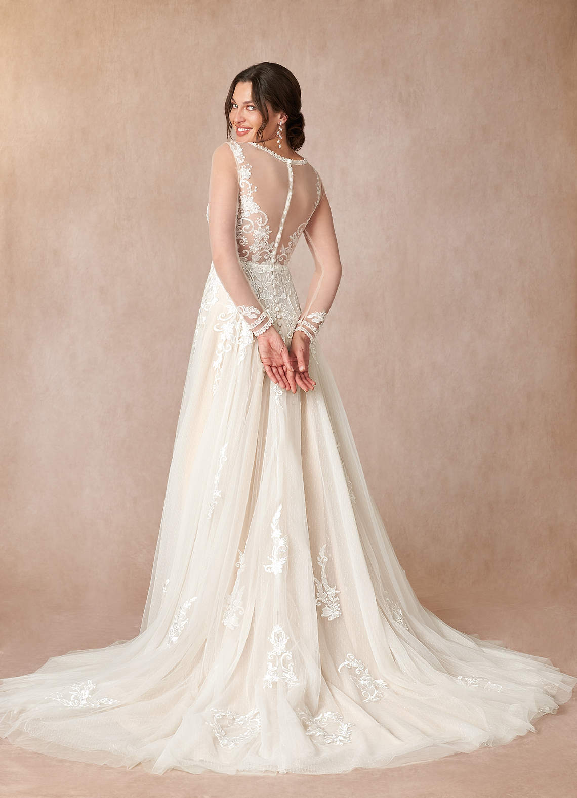 diamondwhitechampagne