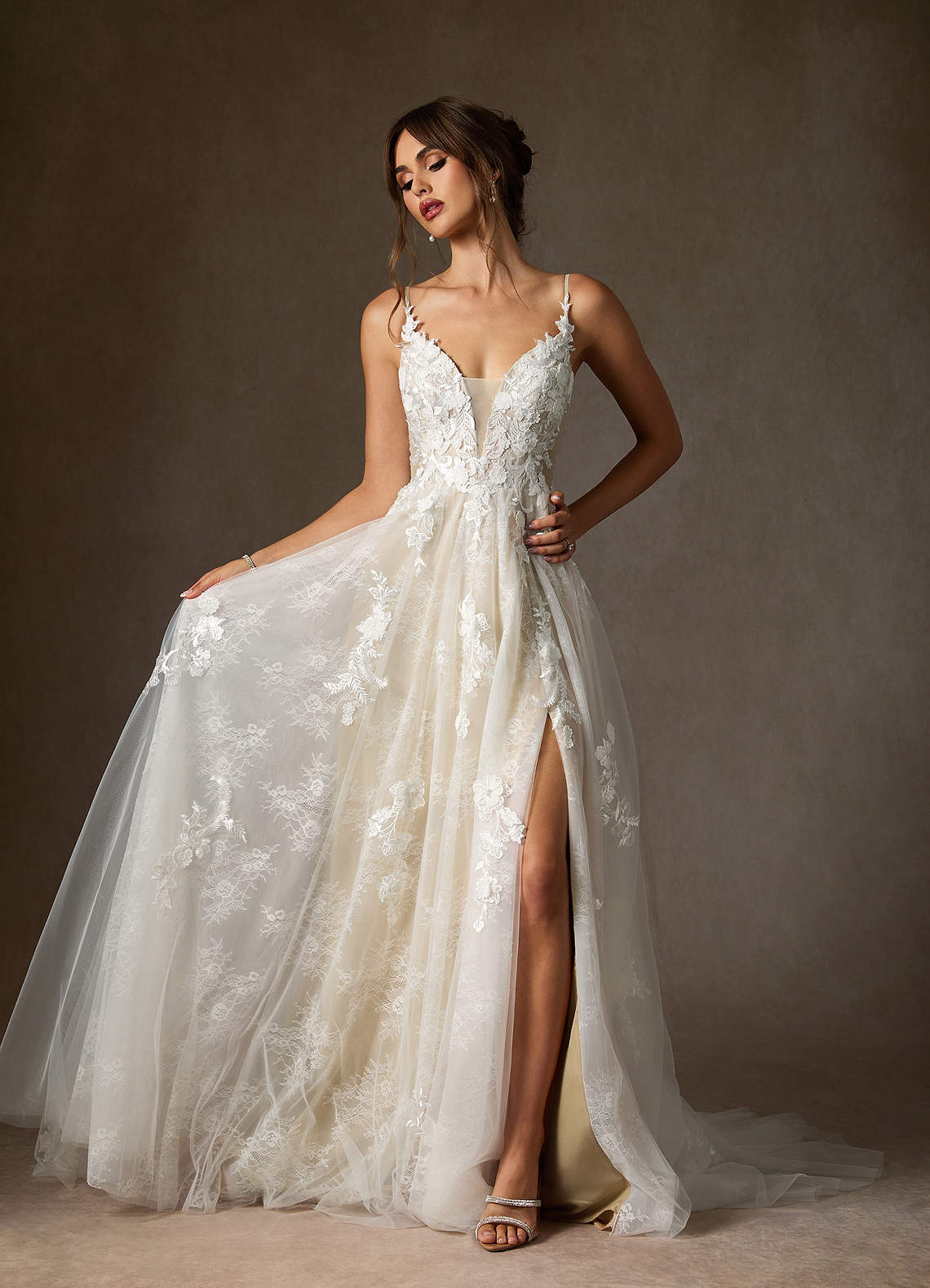 diamondwhitechampagne