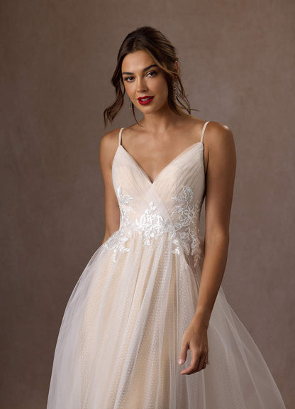 diamondwhitechampagne