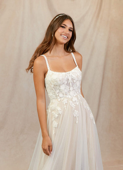 diamondwhitechampagne